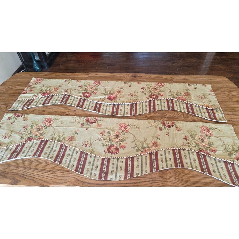 Country Curtains Floral Beige 100% Cotton Made in USA Pair 52"x14" Discontinue - Picture 2 of 8
